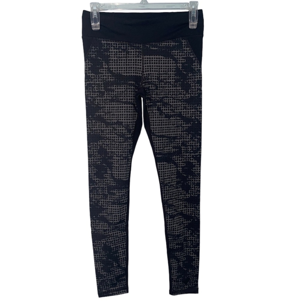 Women’s Under Armour Studio Leggings Size Small